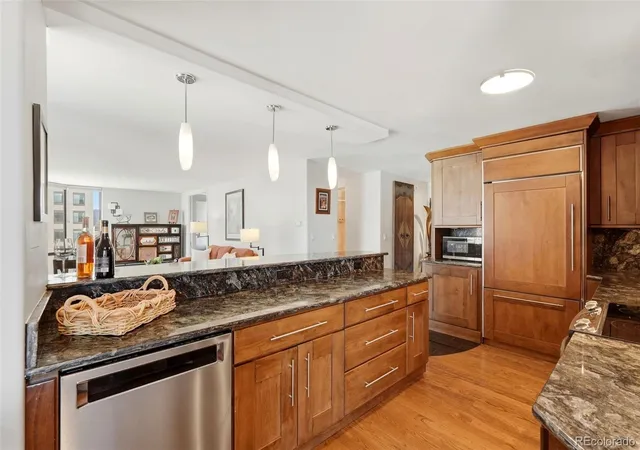 Photo 3 of Condo for sale at 1625 Larimer St #905, Denver, CO 80202 | MLS# 8109231 | Listing updated on 2026-09-27