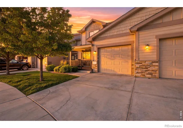 Photo 3 of Townhouse for sale at 1974 Pikes Peak Dr, Loveland, CO 80538 | MLS# IR1067563 | Listing updated on 2026-10-04