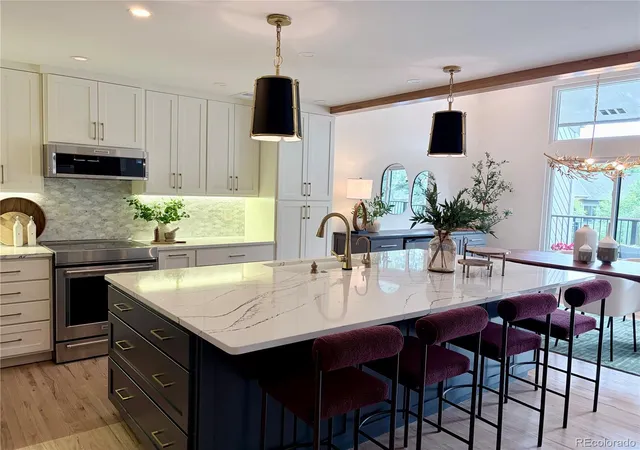 Photo 2 of Townhouse for sale at 10020 E Maplewood Ave, Englewood, CO 80111 | MLS# 8401691 | Listing updated on 2026-09-05