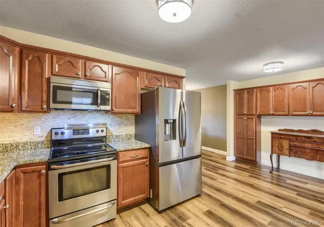 Photo 3 of Single family home for sale at 1547 S Uvalda St, Aurora, CO 80012 | MLS# 3045004 | Listing updated on 2026-09-23