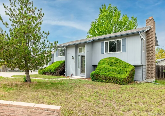 Photo 3 of Single family home for sale at 3705 Betty St, Castle Rock, CO 80108 | MLS# 9140438 | Listing updated on 2026-09-29