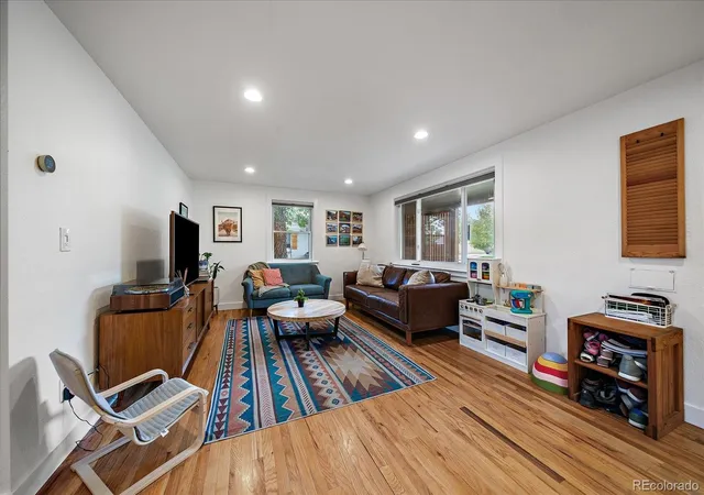 Photo 4 of Single family home for sale at 5440 Hoyt Dr, Arvada, CO 80002 | MLS# 1625651 | Listing updated on 2026-10-04