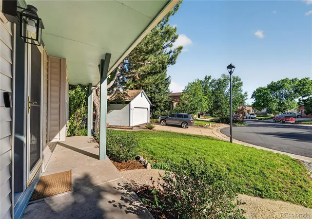 Photo 3 of Single family home for sale at 8326 Tumblegrass Pl, Parker, CO 80134 | MLS# 7404279 | Listing updated on 2026-10-08