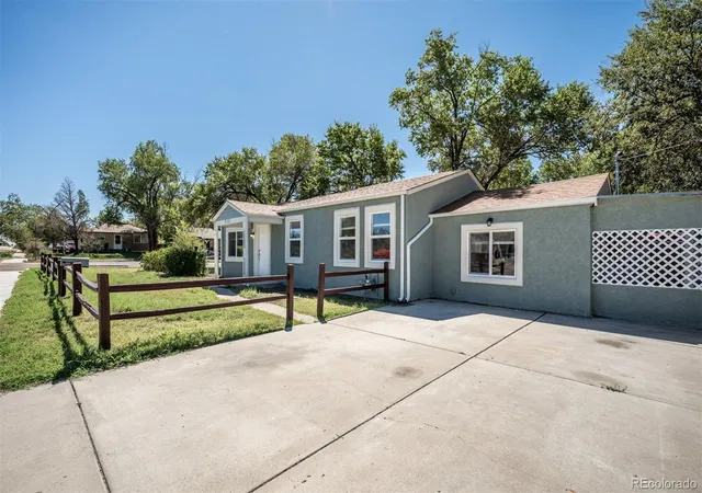 Photo 3 of Single family home for sale at 2102 W 29th St, Pueblo, CO 81008 | MLS# 5091497 | Listing updated on 2026-09-22
