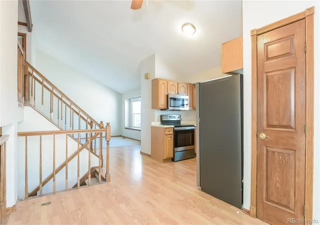 Photo 4 of Single family home for sale at 4050 S Espana Wy, Aurora, CO 80013 | MLS# 5708447 | Listing updated on 2026-08-31