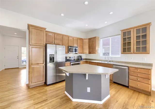 Photo 4 of Single family home for sale at 10117 Waco St, Commerce City, CO 80022 | MLS# 8212152 | Listing updated on 2026-10-04