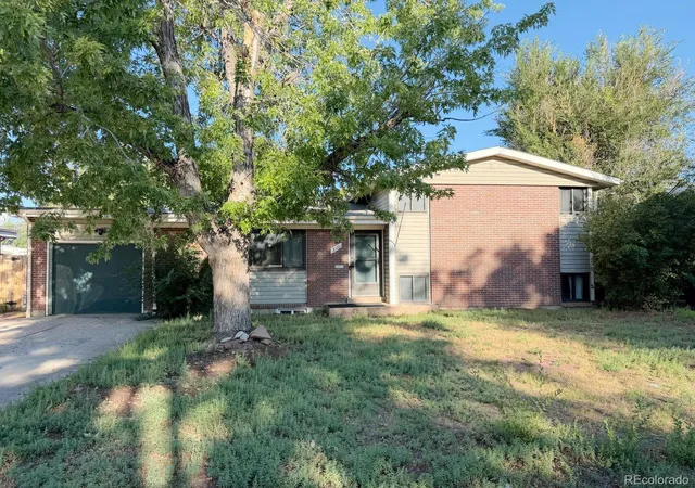 Photo 2 of Single family home for sale at 3111 Troy St, Aurora, CO 80011 | MLS# 3925997 | Listing updated on 2026-09-05