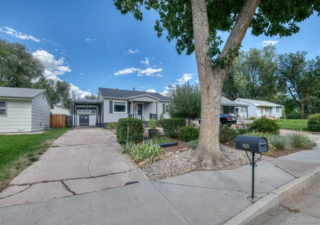 Photo 1 of Single family home for sale at 1620 W Boulder St, Colorado Springs, CO 80904 | MLS# 3717370 | Listing updated on 2026-09-20