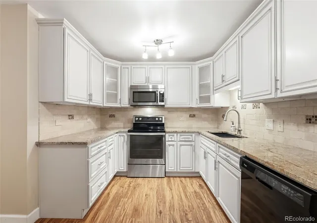 Photo 4 of Condo for sale at 655 S Alton Way #10A, Denver, CO 80247 | MLS# 9987479 | Listing updated on 2026-09-01
