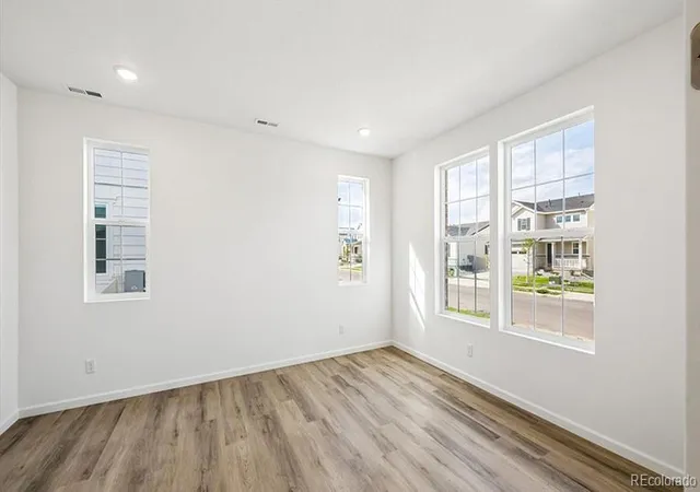 Photo 3 of Single family home for sale at 4140 Orangewood Dr, Johnstown, CO 80534 | MLS# 9776475 | Listing updated on 2026-09-27