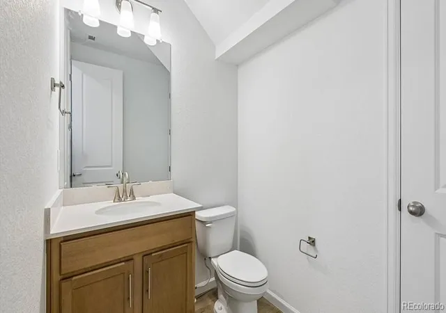Photo 4 of Single family home for sale at 4140 Orangewood Dr, Johnstown, CO 80534 | MLS# 9776475 | Listing updated on 2026-09-27