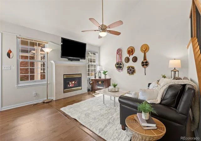 Photo 4 of Townhouse for sale at 5644 E Nichols Pl, Centennial, CO 80112 | MLS# 8987037 | Listing updated on 2026-09-15