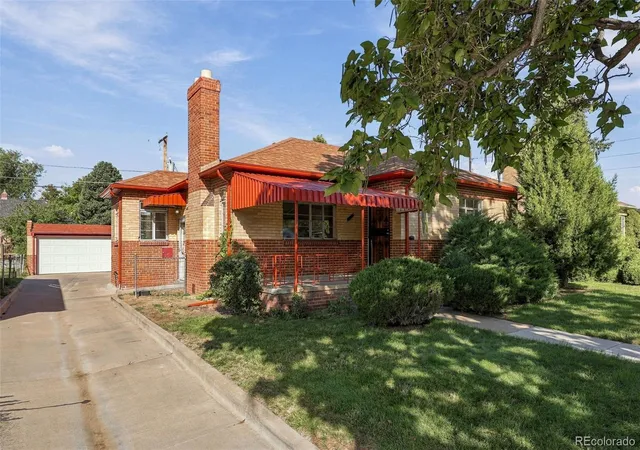 Photo 2 of Single family home for sale at 2377 Krameria St, Denver, CO 80207 | MLS# 6172319 | Listing updated on 2026-09-27