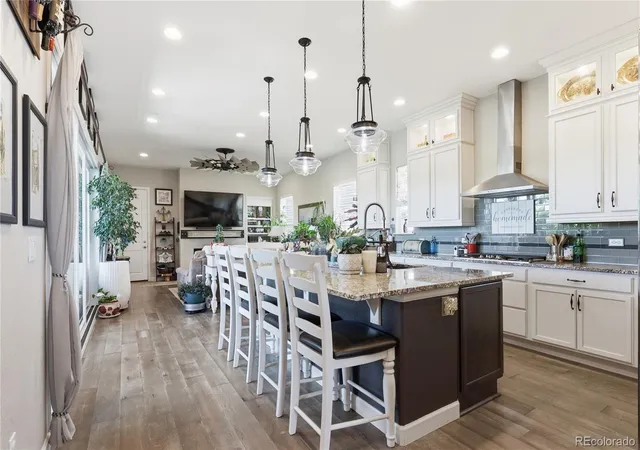 Photo 2 of Single family home for sale at 1183 Brocade Dr, Littleton, CO 80126 | MLS# 5774412 | Listing updated on 2026-09-22