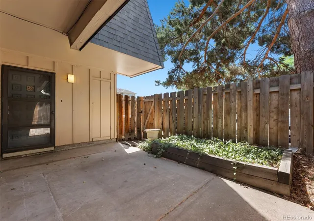 Photo 3 of Townhouse for sale at 7995 E Mississippi Ave #D7, Denver, CO 80247 | MLS# 6549826 | Listing updated on 2026-08-31