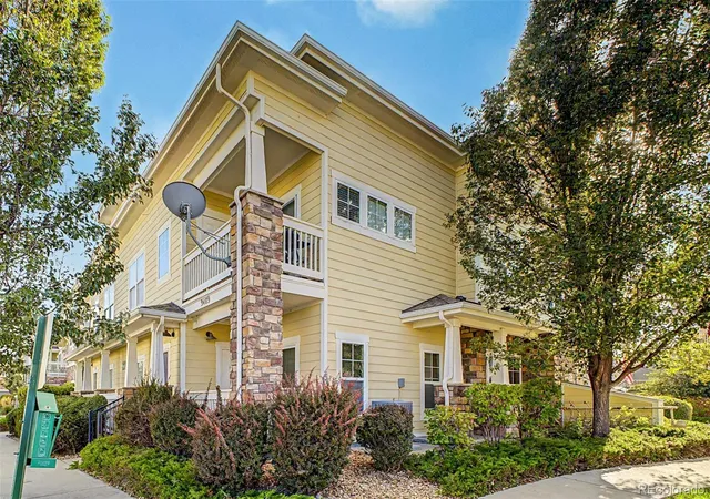 Listing Photo 4 - Condo for sale in building located at 9489 Ashbury Cir, Parker, CO 80134 - Unit #202