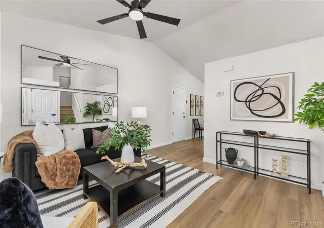 Photo 3 of Single family home for sale at 1437 S Pitkin Ct, Aurora, CO 80017 | MLS# 5028017 | Listing updated on 2026-09-23