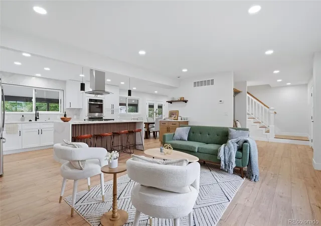 Single family home for sale at 5126 W Fremont, Littleton, CO 80128 | MLS# 7160158 | Listing updated on 2026-10-04