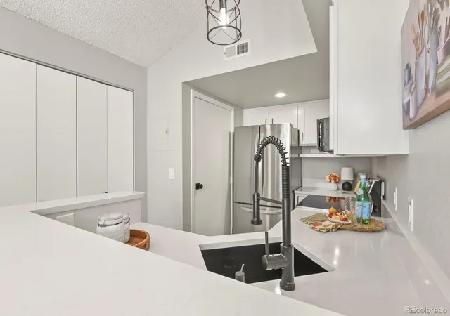 Listing Photo 5 - Condo for sale in building located at 4760 S Wadsworth Blvd, Littleton, CO 80123 - Unit #D207
