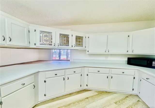 Photo 3 of Manufactured home for sale at 712 Oriole Dr, Lafayette, CO 80026 | MLS# 7624069 | Listing updated on 2026-09-01