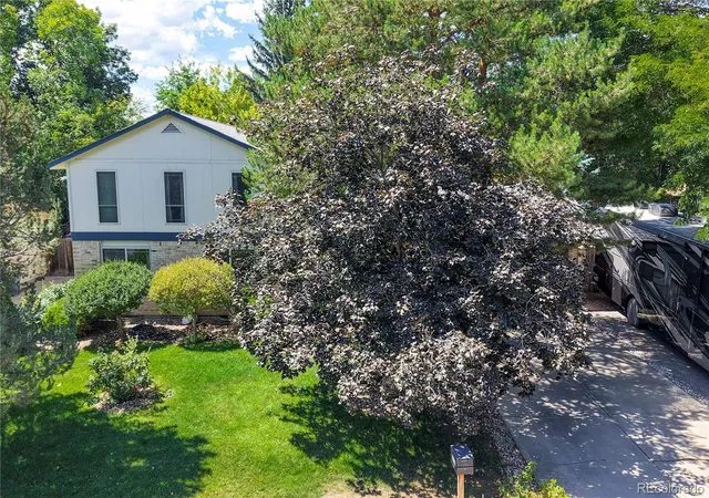 Photo 2 of Single family home for sale at 1331 Birch St, Broomfield, CO 80020 | MLS# 8488227 | Listing updated on 2026-10-02
