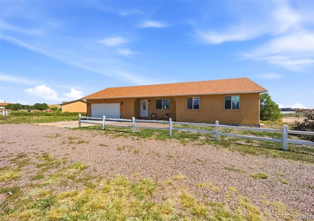 Photo 2 of Single family home for sale at 1218 E Onizuka Ln, Pueblo, CO 81007 | MLS# 2031354 | Listing updated on 2026-09-21