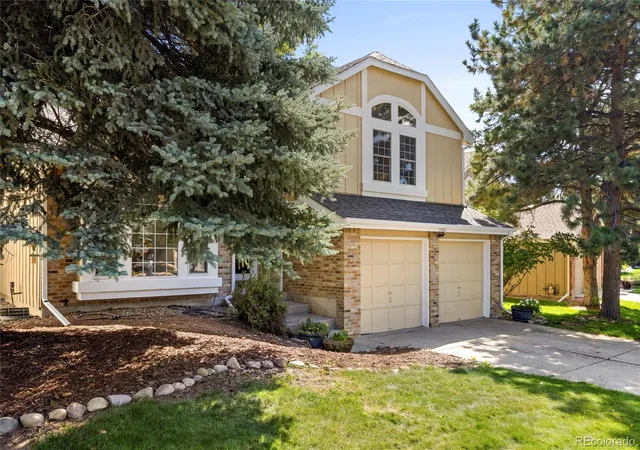 Photo 2 of Single family home for sale at 7430 Shoreham Pl, Castle Pines, CO 80108 | MLS# 4224659 | Listing updated on 2026-10-10