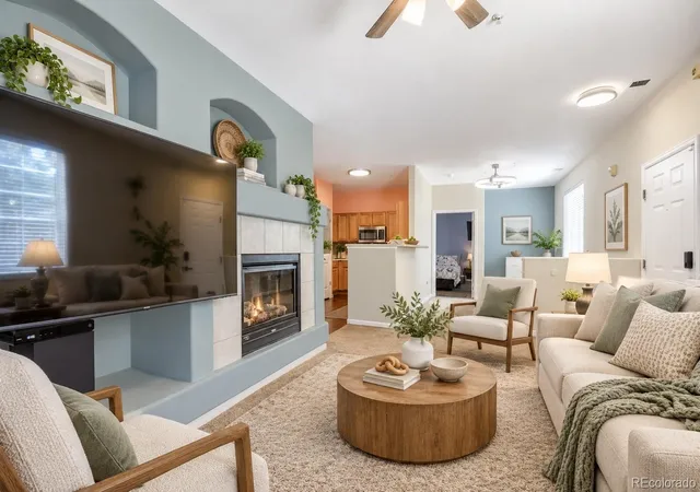 Listing Photo 4 - Condo for sale in building located at 5255 Memphis St, Denver, CO 80239 - Unit #1204