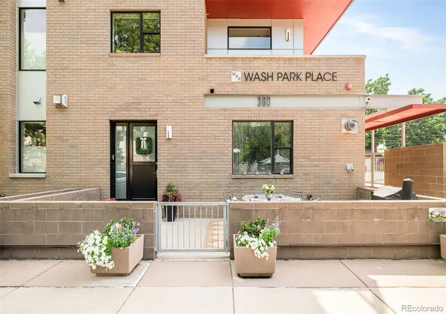 Photo 2 of Condo for sale at 360 S Lafayette St #101, Denver, CO 80209 | MLS# 6540020 | Listing updated on 2026-09-20