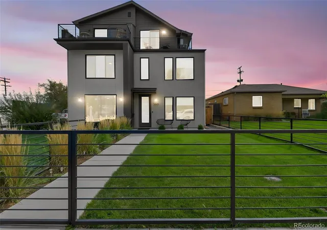 Townhouse for sale at 2160 Ames St, Edgewater, CO 80214 | MLS# 8321191