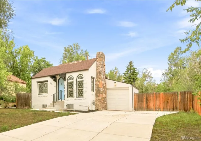 Photo 2 of Single family home for sale at 545 Ingalls St, Lakewood, CO 80226 | MLS# 6690017 | Listing updated on 2026-09-22