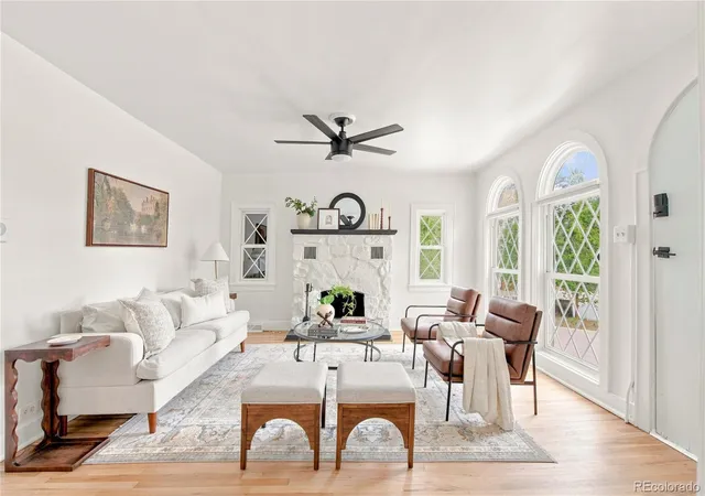 Photo 3 of Single family home for sale at 545 Ingalls St, Lakewood, CO 80226 | MLS# 6690017 | Listing updated on 2026-09-22