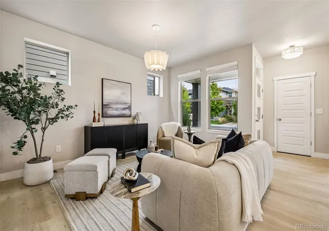 Photo 4 of Single family home for sale at 6837 Canosa St, Denver, CO 80221 | MLS# 6447180 | Listing updated on 2026-10-05