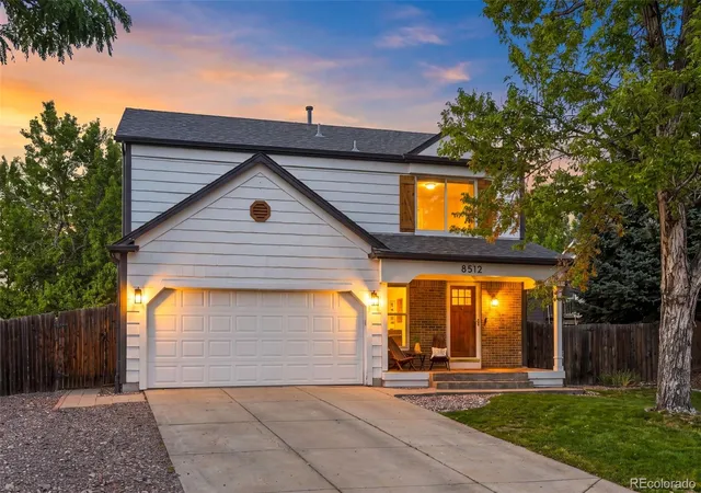 Photo 2 of Single family home for sale at 8512 Union Cir, Arvada, CO 80005 | MLS# 8343315 | Listing updated on 2026-09-24