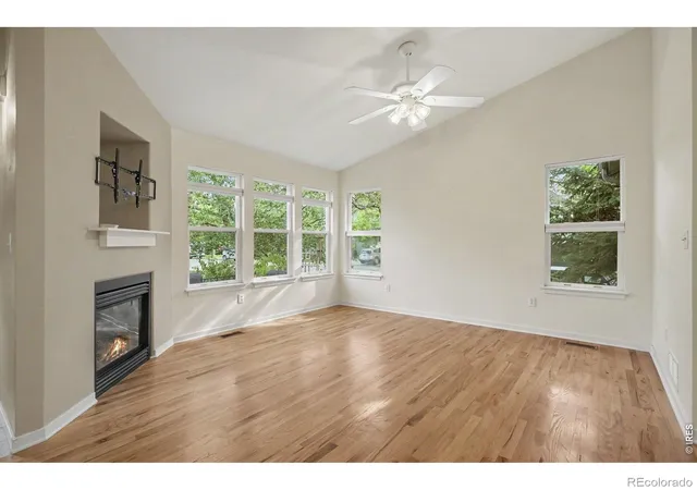 Photo 2 of Single family home for sale at 125 Rowena Pl, Lafayette, CO 80026 | MLS# IR1067692 | Listing updated on 2026-09-13