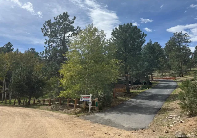 Photo 3 of Single family home for sale at 611 Impala Trl, Bailey, CO 80421 | MLS# 3046796 | Listing updated on 2026-10-09