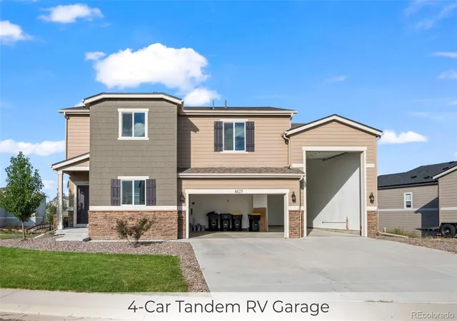 Photo 2 of Single family home for sale at 4423 River Highlands Loop, Elizabeth, CO 80107 | MLS# 8473411 | Listing updated on 2026-09-29