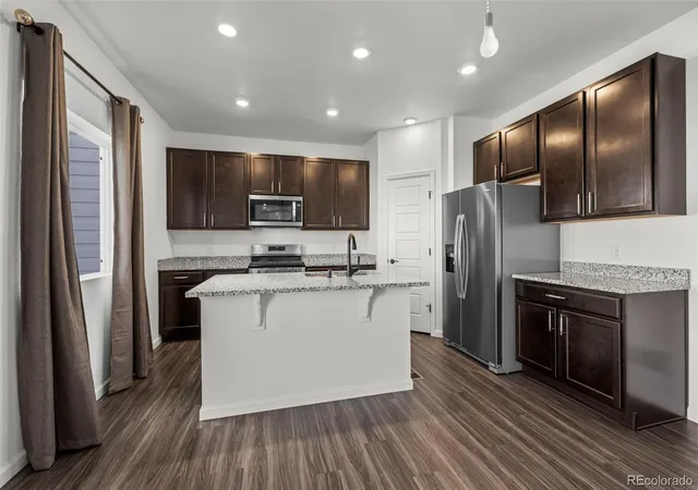 Photo 4 of Single family home for sale at 4423 River Highlands Loop, Elizabeth, CO 80107 | MLS# 8473411 | Listing updated on 2026-09-29