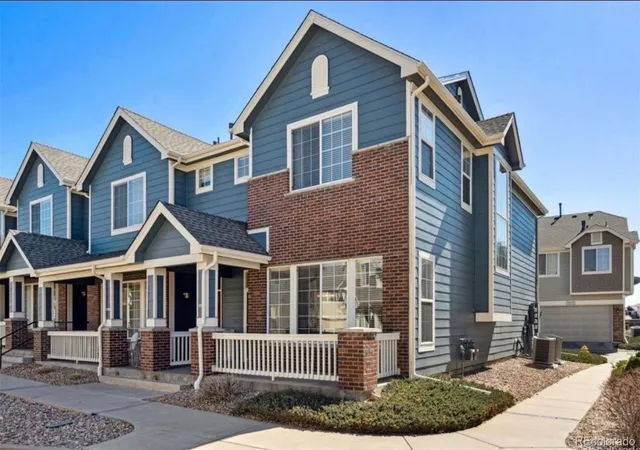 Townhouse for sale at 16149 E Geddes Ln #99, Aurora, CO 80016 | MLS# 7521158
