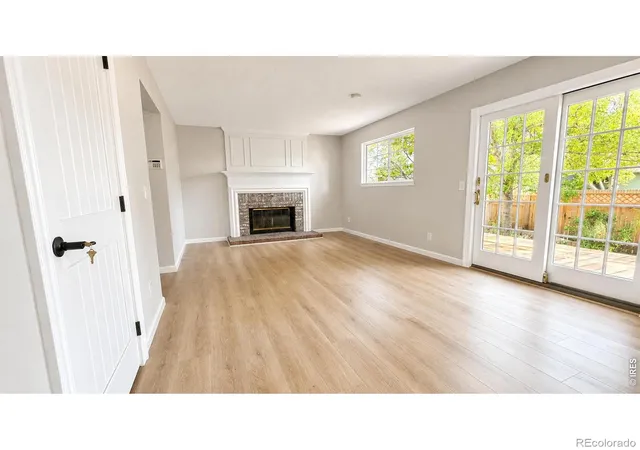 Photo 4 of Single family home for sale at 654 W Sandbar Cir, Louisville, CO 80027 | MLS# IR1067702 | Listing updated on 2026-10-06