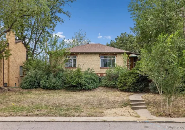Photo 1 of Single family home for sale at 3440 Zenobia St, Denver, CO 80212 | MLS# 2850105 | Listing updated on 2026-10-05