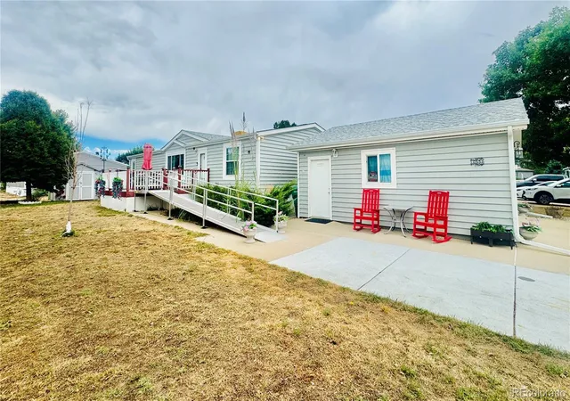 Manufactured home for sale at 10556 Bald Eagle Cir, Firestone, CO 80504 | MLS# 9690951