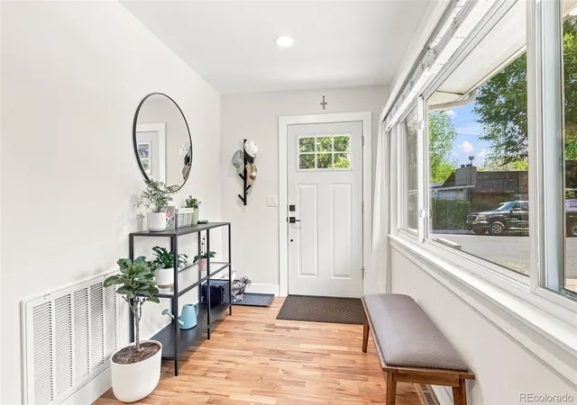 Photo 2 of Single family home for sale at 1280 W Oxford S Ave, Englewood, CO 80110 | MLS# 3122173 | Listing updated on 2026-09-05