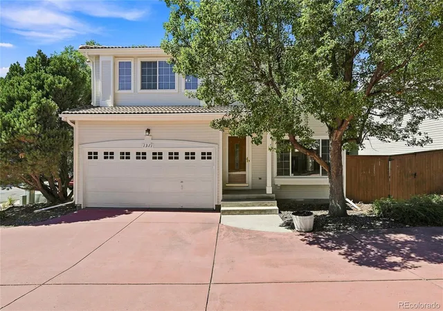 Photo 1 of Single family home for sale at 1371 Laurenwood Way, Highlands Ranch, CO 80129 | MLS# 8012891 | Listing updated on 2026-09-28