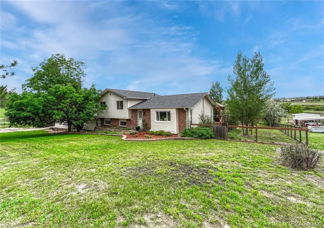 Photo 2 of Single family home for sale at 13715 N Winchester Way, Parker, CO 80138 | MLS# 7539490 | Listing updated on 2026-10-03