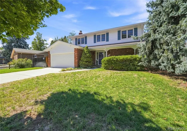 Photo 1 of Single family home for sale at 1460 S Macon St, Aurora, CO 80012 | MLS# 2834515 | Listing updated on 2026-10-08