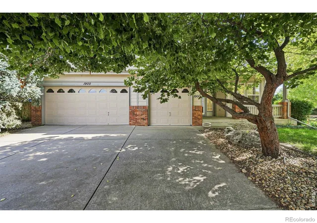 Photo 3 of Single family home for sale at 1900 Alpine St, Longmont, CO 80504 | MLS# IR1067734 | Listing updated on 2026-09-13