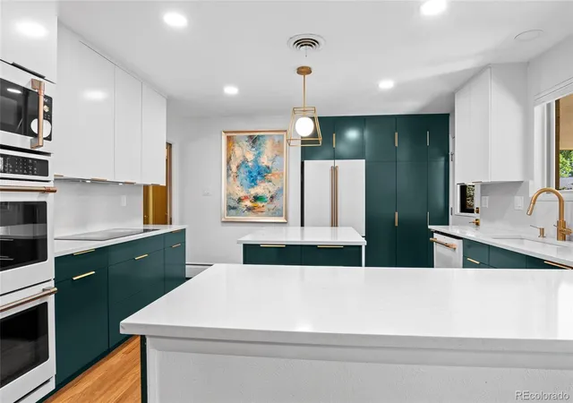 Single family home for sale at 3120 S University Blvd, Denver, CO 80210 | MLS# 5056419