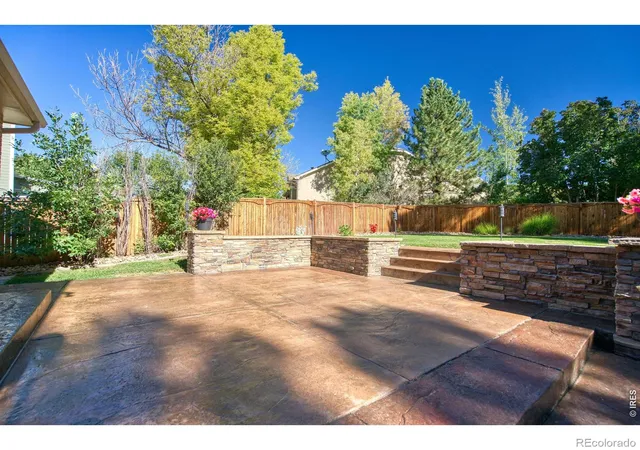 Photo 4 of Sale Pending at 1115 Chester Ct, Johnstown, CO 80534 | MLS# IR1067737 | Listing updated on 2026-10-08
