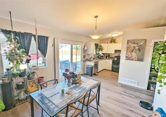 Photo 4 of House for sale at 4620 Park Vista Blvd, Colorado Springs, CO 80918 | MLS# 1840653 | Listing updated on 2026-09-04